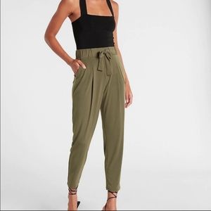 Express Ankle Mid Rise Green Paperbag Pants Small